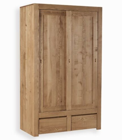 Armoire en bois massif ciré