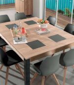 Table carrée avec plateau incrusté de carrés de céramique aspect ardoise