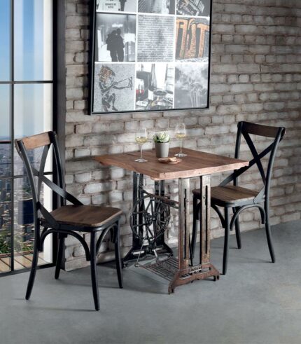 Chaise bistrot en orme et fer vieilli