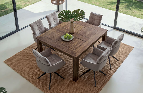 Table carrée en teck recyclé TRINIDAD
