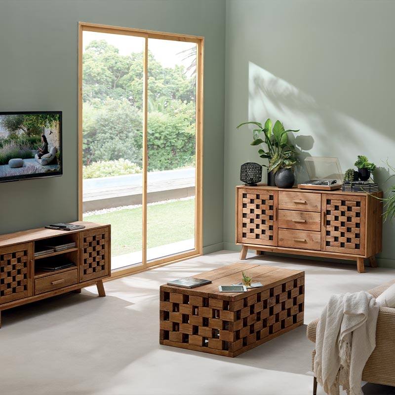 Mobilier en pin recyclé BIWA