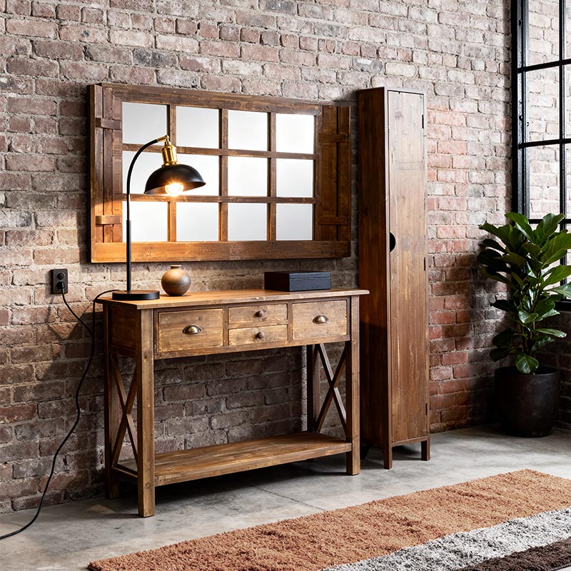 Meubles en bois massif au design vintage